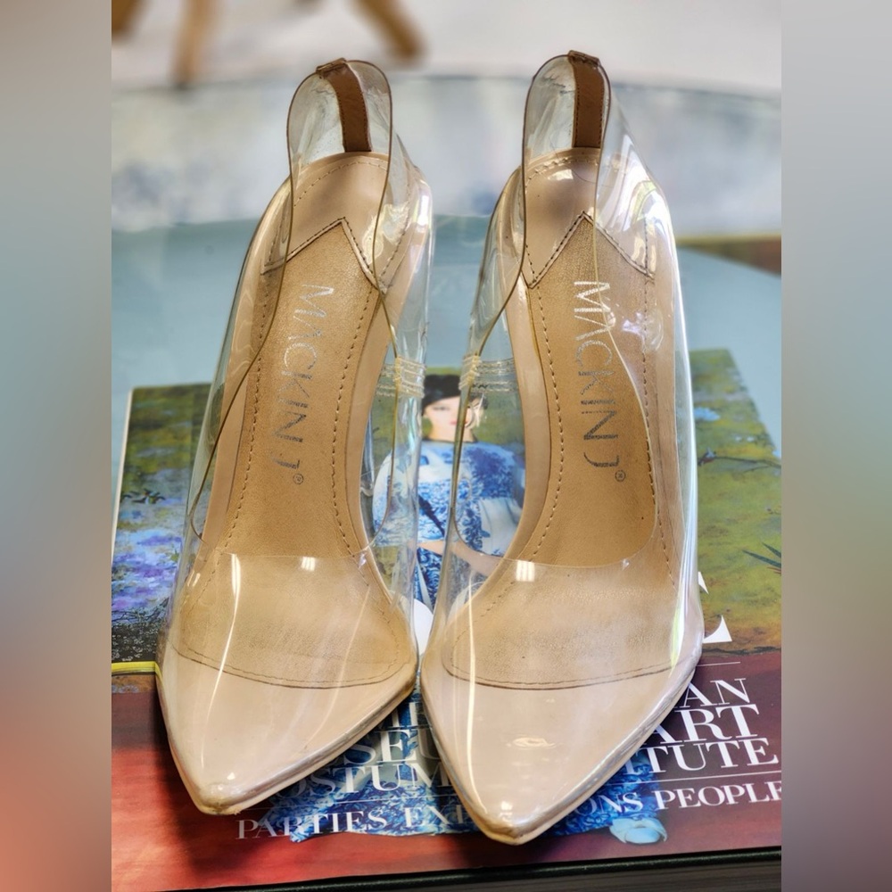 Mackinj Pumps